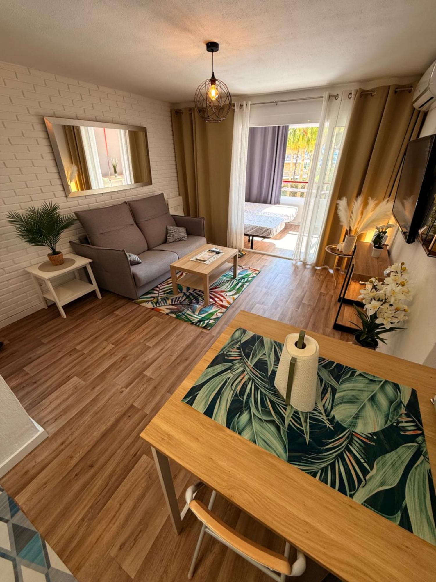 Sun Apartment
